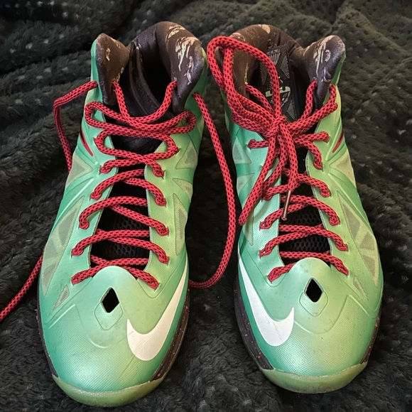Nike Lebron X Dead Stock - Picture 2 of 5